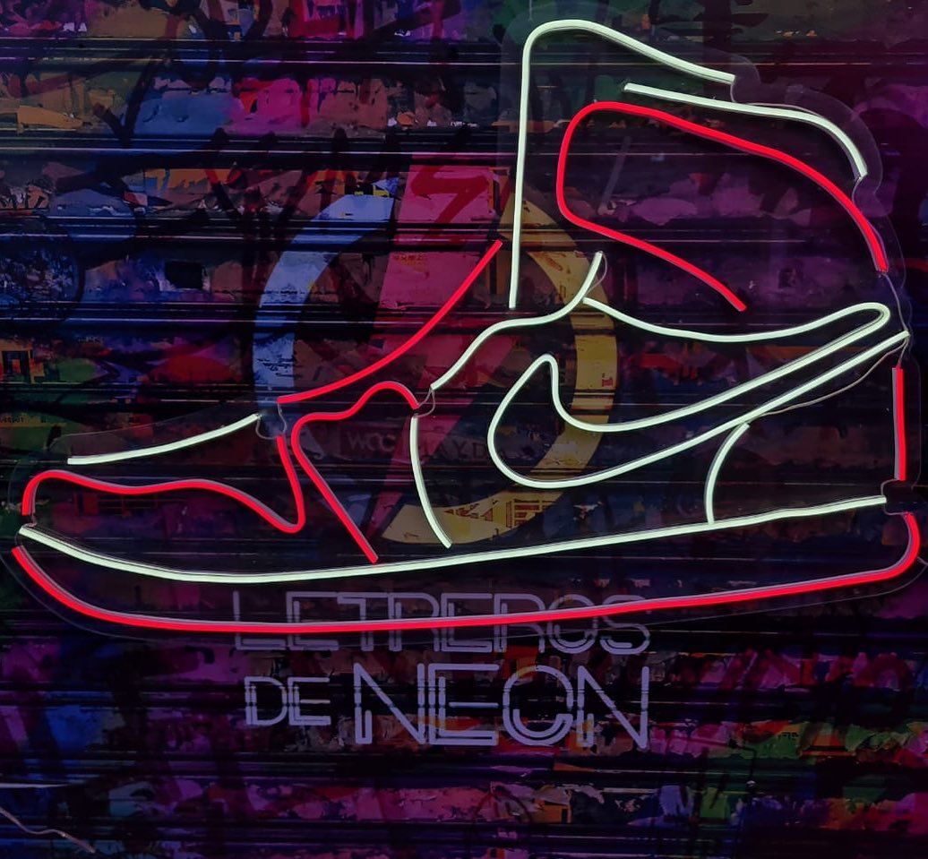 Tenis